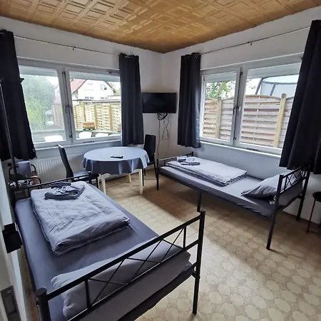 Monteur-haus Marat Biesdorf / Marzan / Hellersdorf